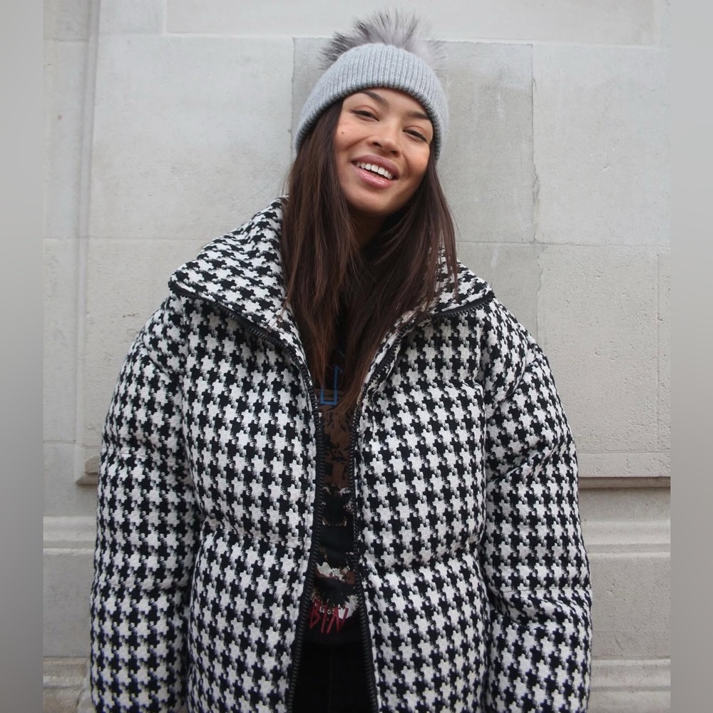 de Savary London / Jane & Tash Houndstooth Puffer